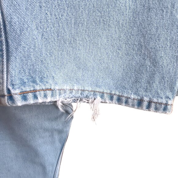 trashed Vintage Levi's 501 Jeans 38x30 Fit Mens 1990's Sky Fade Mexico Buttonfly - Picture 7 of 10